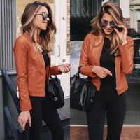 Modische Lederjacke mit zeitloser Optik
