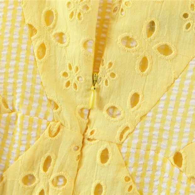 Liana - Gelbes Kleid mit Stickerei