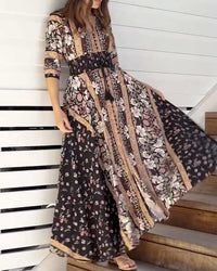 Beatrix - Kleid mit elegantem Retro-Stil und Blumen