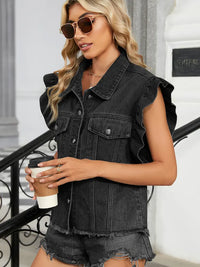 Jeansweste im Used-Look in leichter Ausführung mit Rüschendetails
