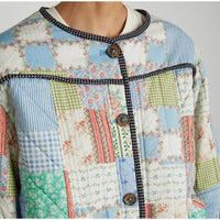 Jacke mit Knopfverschluss und lockerer Passform