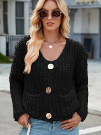 Strickjacke in leichter Ausführung mit V-Ausschnitt und Knopfverschluss