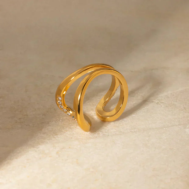 Zoe Diamant-Tropfen-Ring Offener Ring Im Goldton Mit Eleganten Linien Und Kristallakzenten