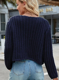 Strickjacke in leichter Ausführung mit V-Ausschnitt und Knopfverschluss