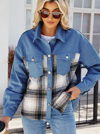 Jeansjacke im Used-Look mit Patchwork und Knopfverschluss