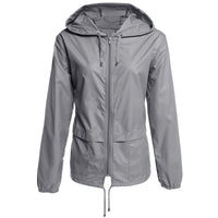 Leichte wasserdichte Jacke mit Kapuze - Elarat