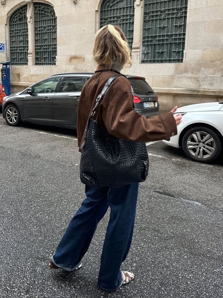 Wildlederjacke in leichter Ausführung mit Knopfverschluss und Taschen