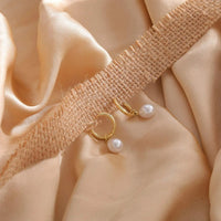 Goldbeschichtete Ohrringe Mit Weiße Perle Dahlia Kollektion Elegante Klassiker Für Alltag Und Festliche Anlässe