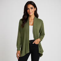 Moderne und elegante Damenstrickjacke - Estelle
