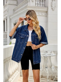 Jeansjacke im mittellangen Schnitt im Used-Look mit lockerer Passform