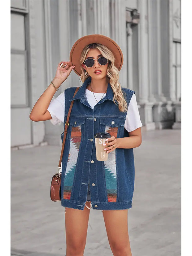 Jeansweste mit Patchwork, geometrischem Muster und Knopfverschluss