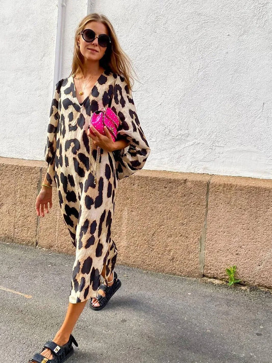 Damen-Midikleid mit Puffärmeln mit Animalprint - Renata