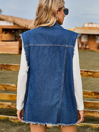 Kurze Jeansweste für Layering-Looks