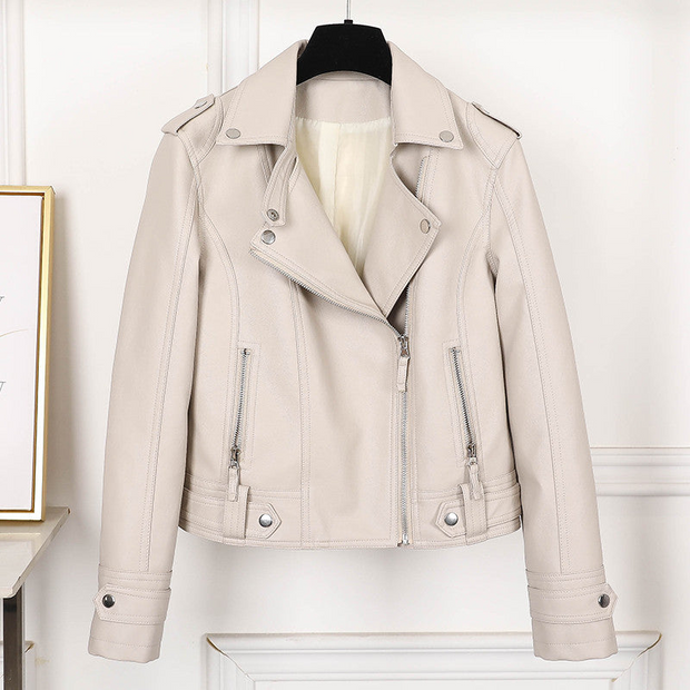 Schwarze Lederjacke mit Revers und figurbetontem Schnitt
