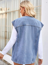 Jeansweste im Used-Look mit Knopfverschluss und mehreren Taschen