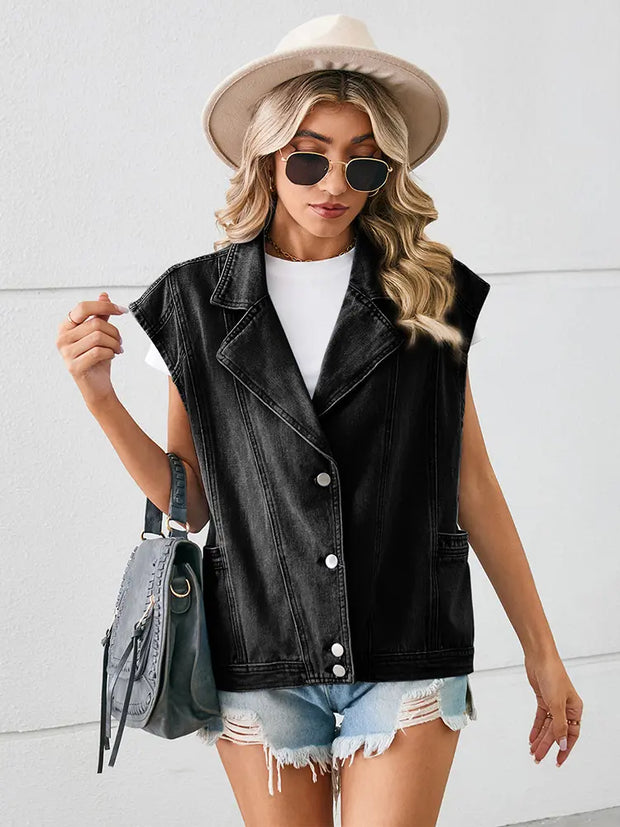 Jeansweste im Used-Look mit Knopfverschluss und lockerer Passform