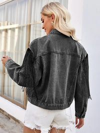 Jeansjacke im Used-Look mit Fransen und langen Ärmeln
