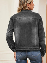 Jeansjacke im Used-Look mit Knopfverschluss und Taschen und langen Ärmeln