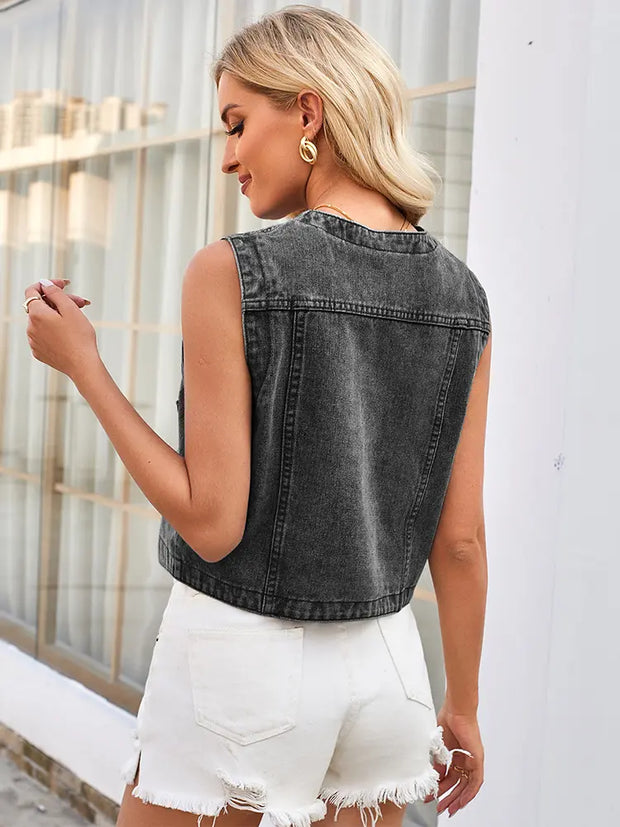 Kurze Jeansweste im Used-Look ohne Kragen