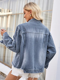 Jeansjacke im Used-Look mit Perlendetails und langen Ärmeln