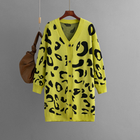 Mila - Gestrickte Leoparden-Strickjacke