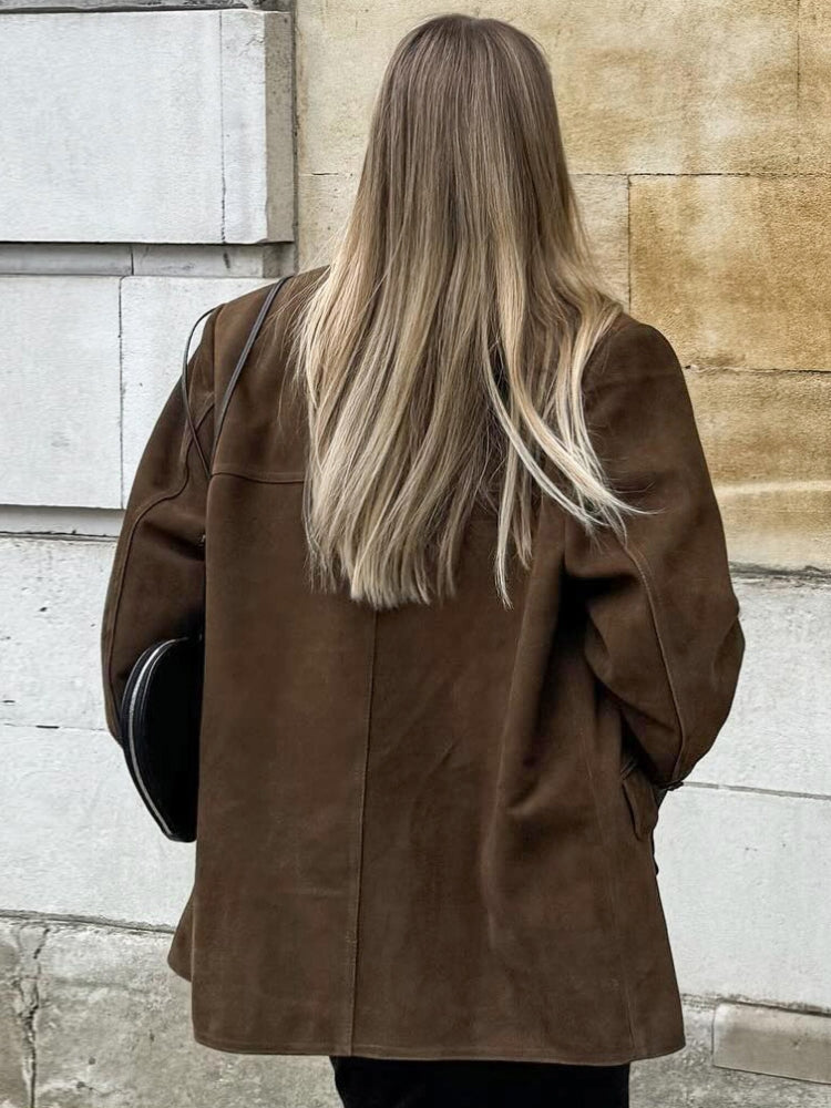 Blazer mit Reverskragen, Knopfverschluss und Taschen