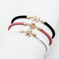 Unisex Kordelarmband Mit Verstellbarer Länge Und Initialbuchstabe Halimah Modernes Signaturschmuckstück