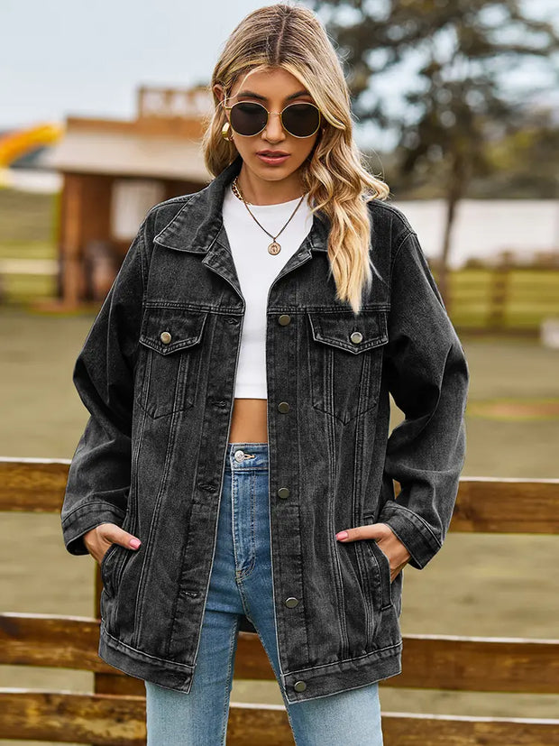 Jeansjacke mit Knopfverschluss, Taschen und lockerer Passform