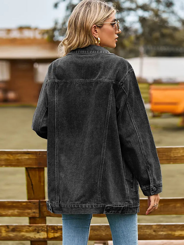 Jeansjacke mit Knopfverschluss, Taschen und lockerer Passform