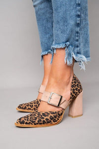 Damen Schuhe mit Blockabsatz und Schnalle mit Leopardenmuster - Virela