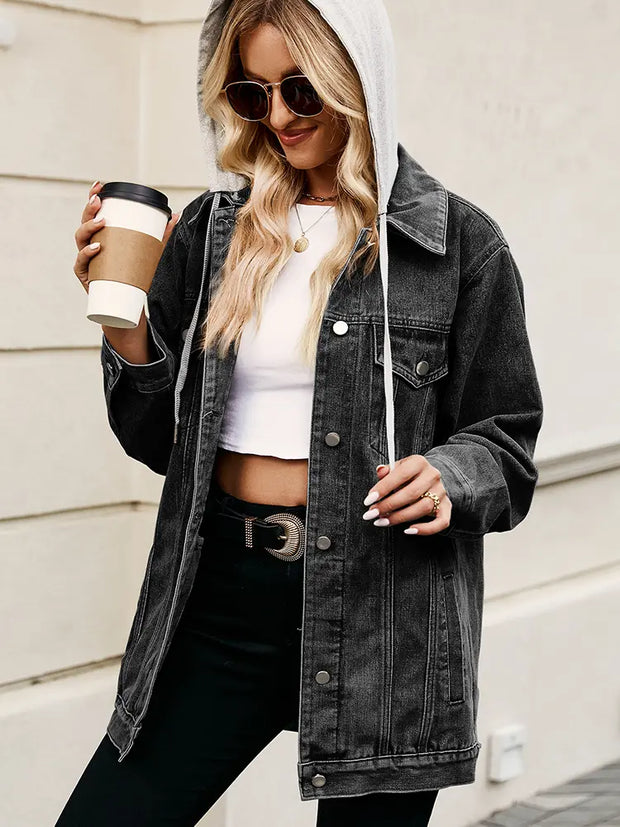 Jeansjacke mit Knopfverschluss, Taschen und lockerer Passform