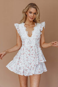 Kurzes Damenkleid mit romantischer Blumenstickerei - Juliette