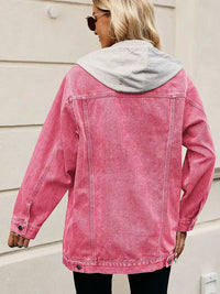 Jeansjacke mit Knopfverschluss, Taschen und lockerer Passform