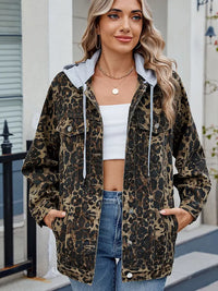 Jeansjacke mit Kapuze, Knopfverschluss und lockerer Passform