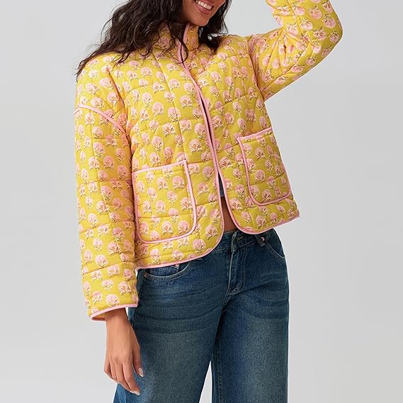 Jacke mit Blumenmuster, Patchwork und Stehkragen