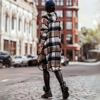 Pleun - Trendige karierte Damen Strickjacke