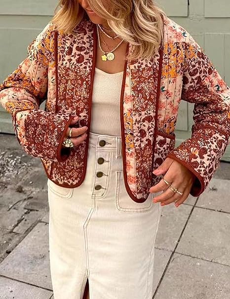 Jacke mit Patchwork, überschnittenen Schultern und Print