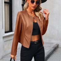 Stilvolle Lederjacke im Biker-Stil