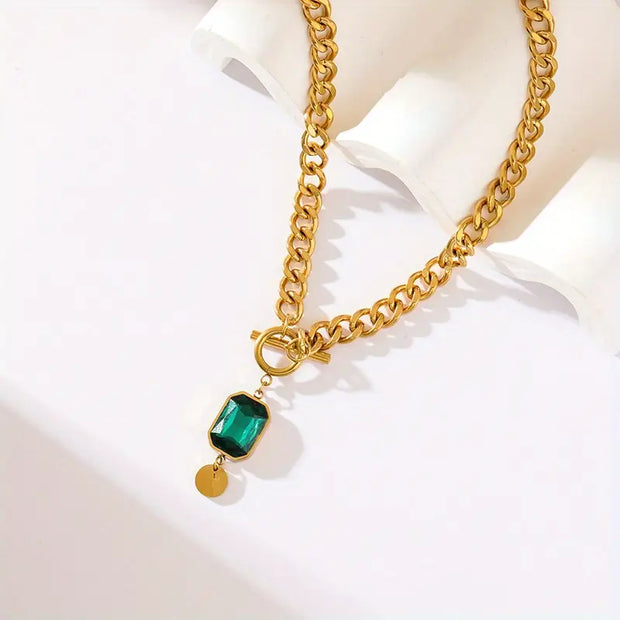 Goldene Halskette Mit Gliederkette Und Faszinierendem Grünem Kristallanhänger Eleganter Schmuck - Althea