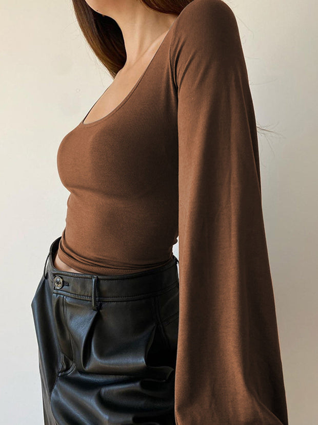 Alexa - Bluse mit quadratischem Ausschnitt und Puffärmeln
