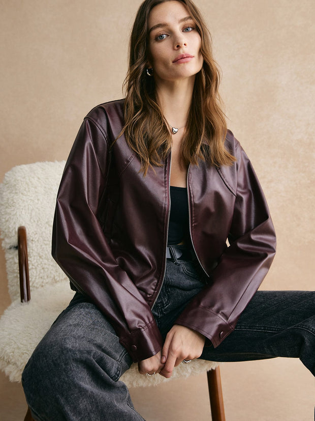 Kurze Lederjacke mit modernem, elegantem Design