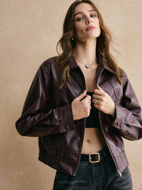 Kurze Lederjacke mit modernem, elegantem Design