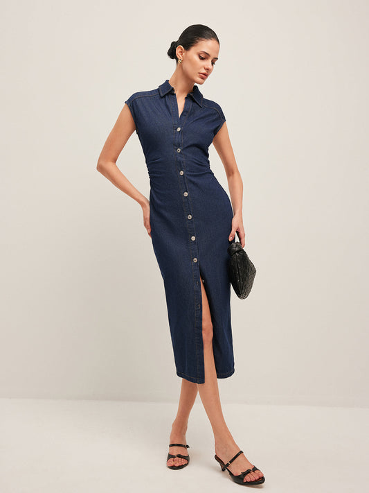 Alessia - Ärmelloses Denim-Kleid mit V-Ausschnitt und Knopfleiste