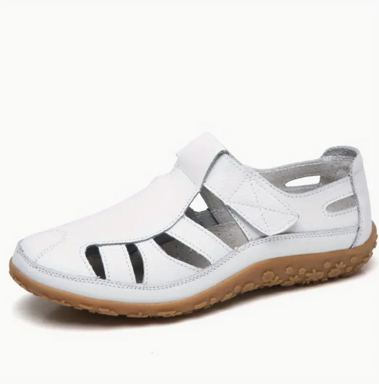 Eva - Die flachen, geschlossenen Retro-Sandalen