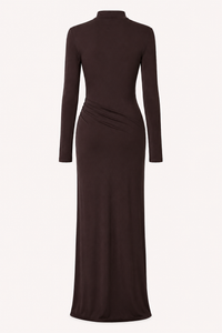 Langes Damenkleid mit hochgeschlossenem, drapiertem Ausschnitt – Monik