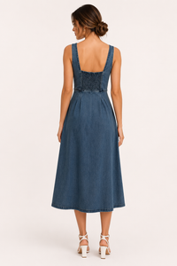 Damen Denim Midikleid mit breiten Trägern - Brigitte