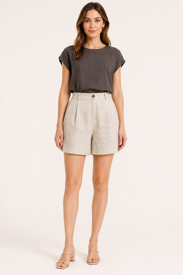 Damen-Shorts aus Leinen und Baumwolle mit hoher Leibhöhe und Abnähern – Holly