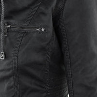 Wetterfeste Lederjacke mit Kapuze