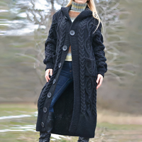 DARA - Twist Gestrickte Strickjacke