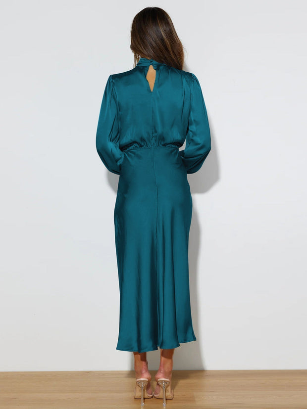 Damen Satin Kleid mit langen Ärmeln und hohem Ausschnitt - Eleonora